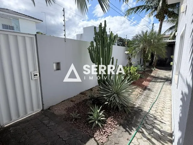 Imagem 14: Buraquinho | Casa com 258m² | 4/4 com 2 Suítes | Piscina | Energia Solar