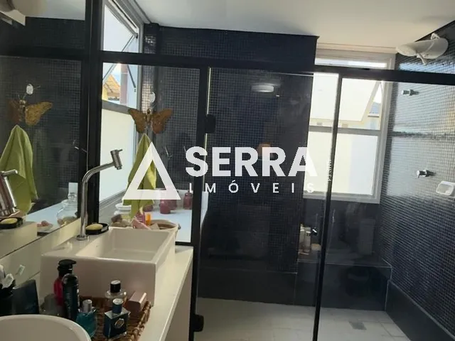Imagem 13: Guarajuba | 4 Suítes | 420m² | 750m² de Terreno | Porteira Fechada