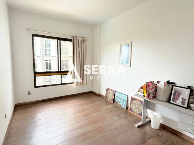 Imagem 12: Ondina | 3 Quartos (2 Suítes) | 180 m² | 2 Vagas Soltas