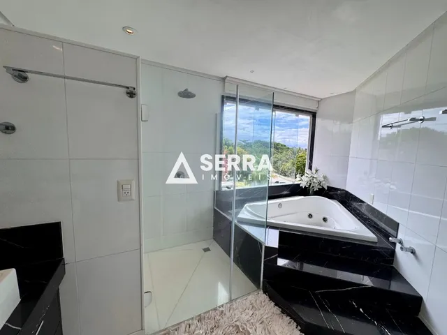 Imagem 8: Busca Vida Casa 4 suítes 1.193m² Lago + Adega Subterrânea Porteira Fechada