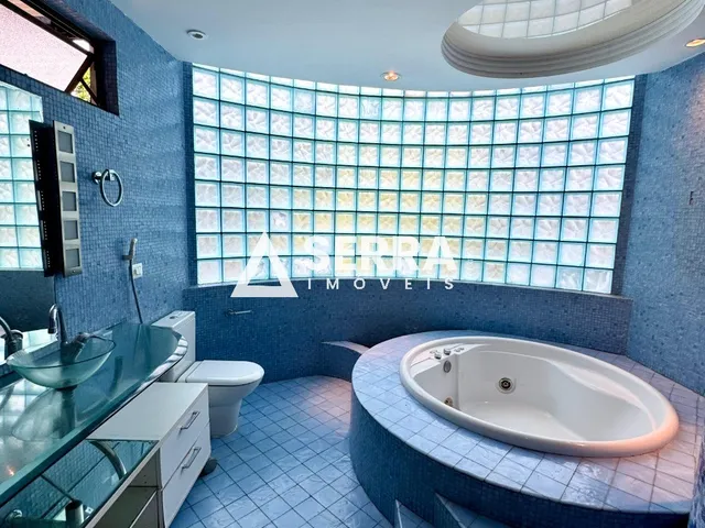 Imagem 9: Candeal | Casa 5 Suítes | 450m² | Piscina e Área Gourmet