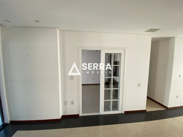 Imagem 5: Pituba Ville | 4/4 sendo 3 Suítes | Dependência | 188 m² | Closet varandas