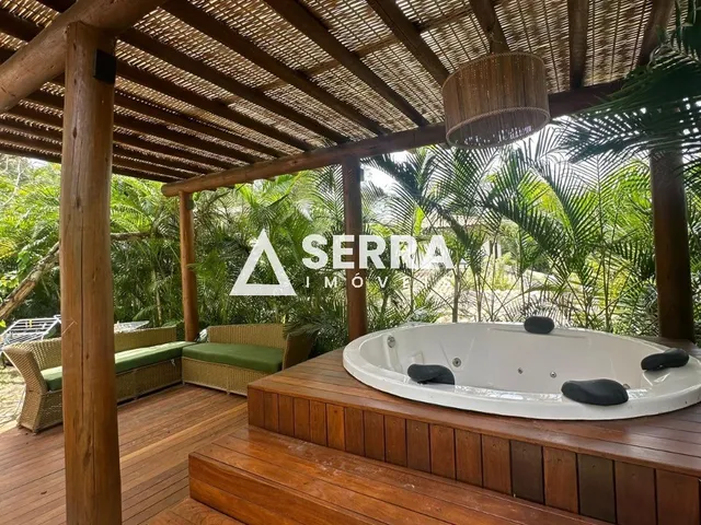 Imagem 4: Praia do Forte | Casa Alto da Constância | 370 m² | 4 Suítes + Dependência