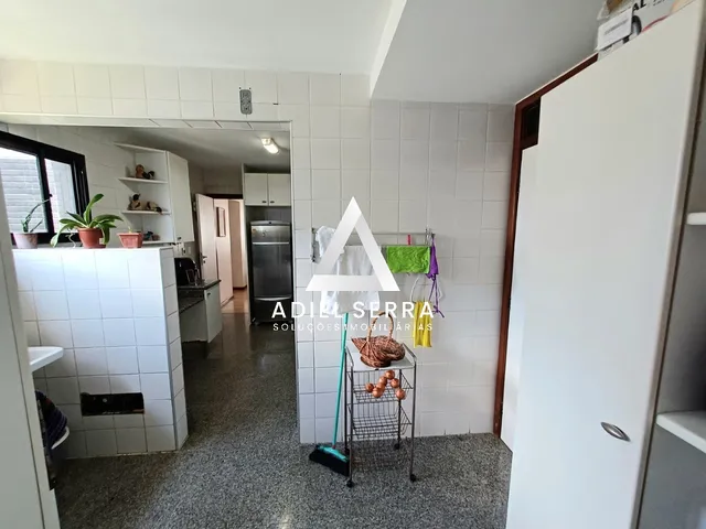 Imagem 5: Pituba - Cobertura - 270m² - Nascente - MOBILIADA - Reformada - 4 quartos sendo 3