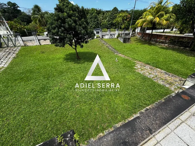 Imagem 6: Laura de Freitas - 3.300m² - 4 quartos sendo 3 suítes - 80% plano - Piscina - Quiosque