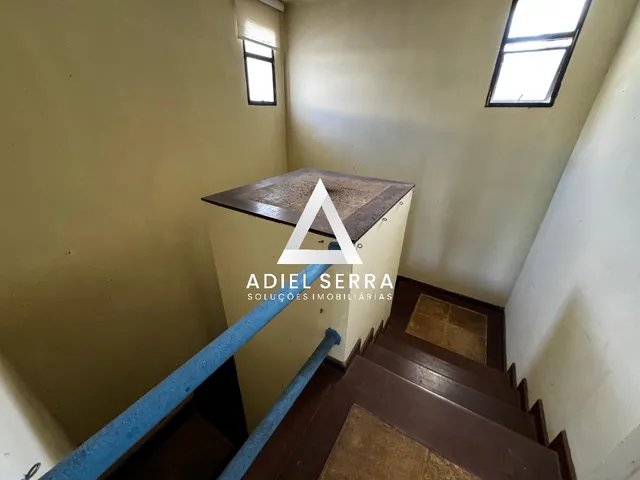 Imagem 16: Laura de Freitas - 3.300m² - 4 quartos sendo 3 suítes - 80% plano - Piscina - Quiosque