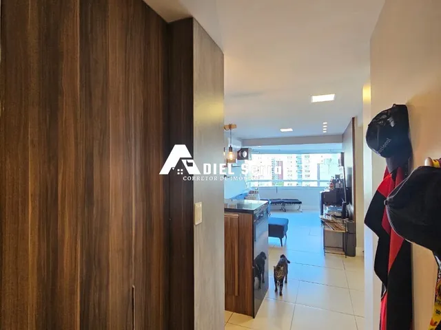 Imagem 9: Pituba - 79m² - Decorado - Nascente - Andar alto - 2 suítes sendo 1 c/ closet - Varanda
