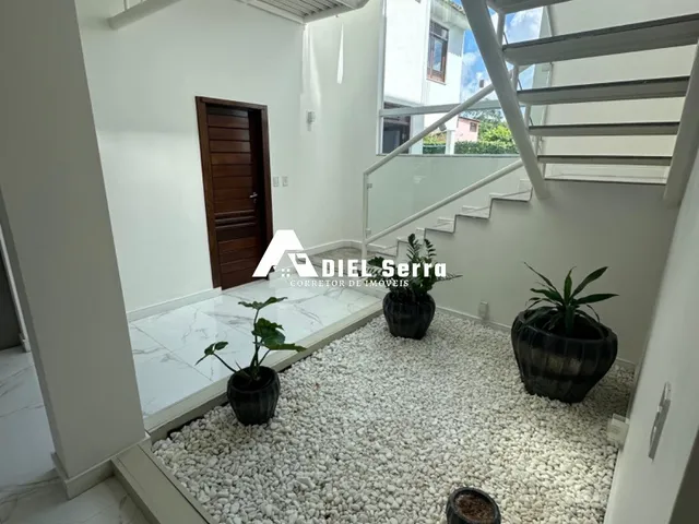 Imagem 16: Encontro das Águas - 3.998m² total - 5 suítes - Master c/ closet - 6 quartos