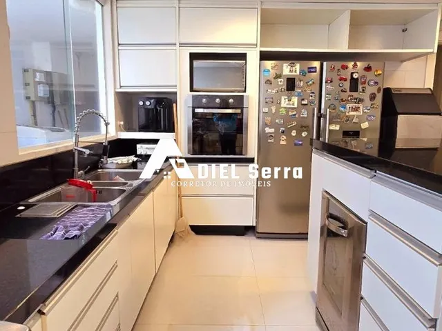 Imagem 10: Costa Verde - 650m² total - 8 suítes - 4 Closets - Semimobiliada - Piscina - Espaço