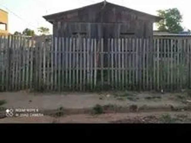 Imagem: Vendo Casa de Madeira