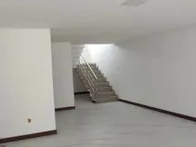Imagem 4: Casa Três Quartos, Sendo Um Suíte, Garagem