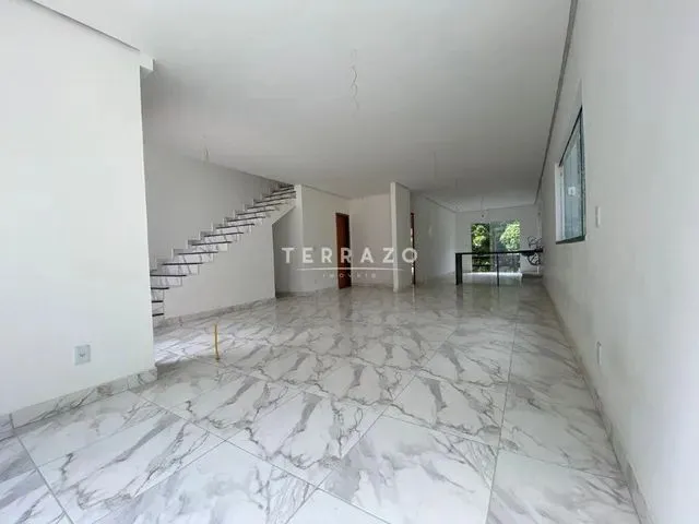Imagem 16: Casa Duplex com 4 Suítes À Venda / R$ 980 Mil / Granja Guarani / Código 3516