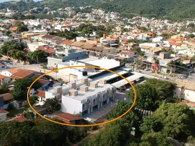 Imagem: Locação Sobrado Garopaba Sc Brasil