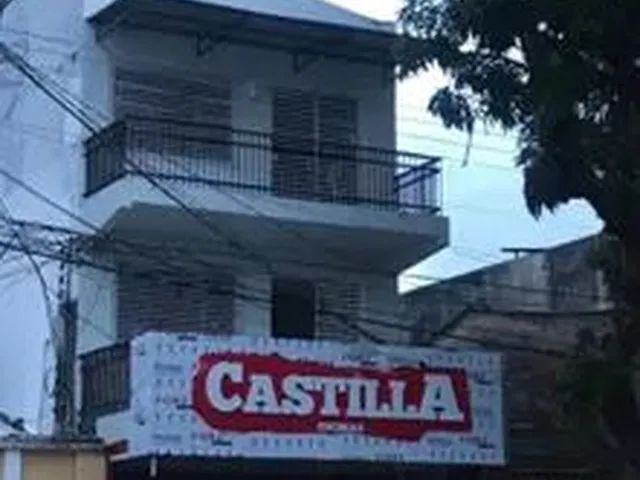 Imagem: Um Quarto na Senador Lemos em Frente os