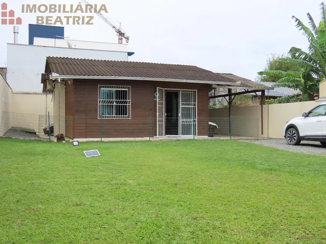 Imagem 3: CASA A VENDA NO CENTRO DE PENHA/SC