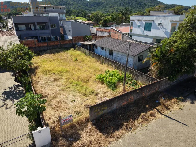 Imagem: Terreno À Venda no Bairro Armação - Penha/Sc