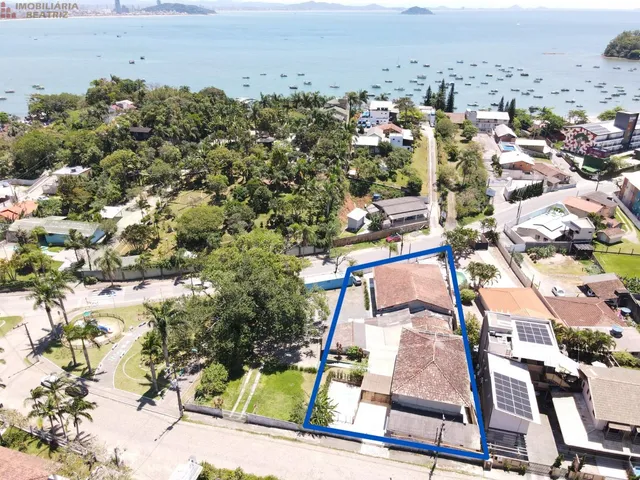 Imagem: TERRENO BAIRRO ARMAÇÃO, PENHA - SC