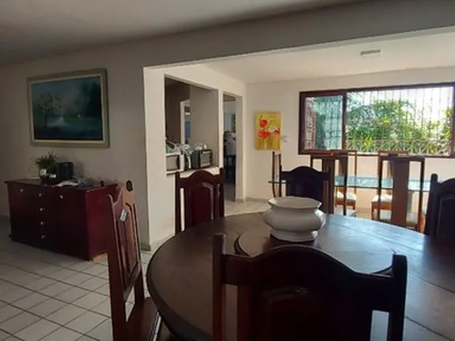 Imagem 2: Casa com 04 Quartos no 13 de Maio, Ventilada