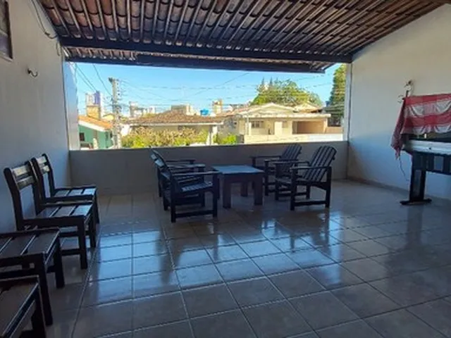 Imagem 8: Casa com 04 Quartos no 13 de Maio, Ventilada