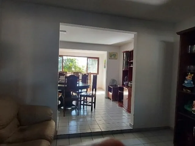 Imagem 3: Casa com 04 Quartos no 13 de Maio, Ventilada