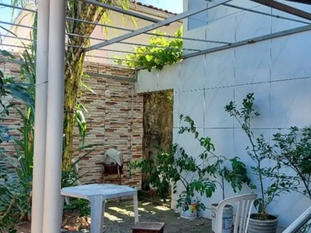 Imagem 9: Casa com 04 Quartos no 13 de Maio, Ventilada