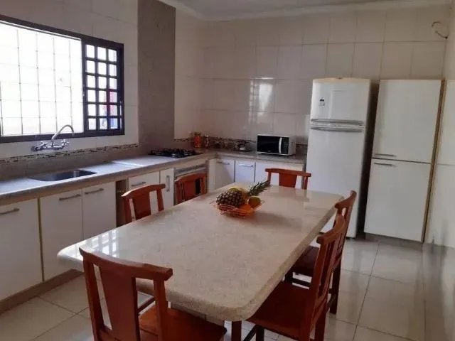 Imagem 10: Vendo Linda Casa com 3 Quartos em Queimados