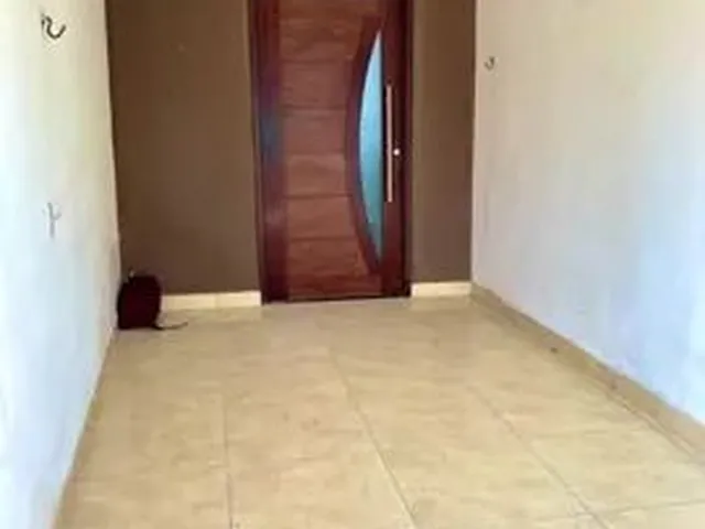 Imagem 1: Casa com Piscina