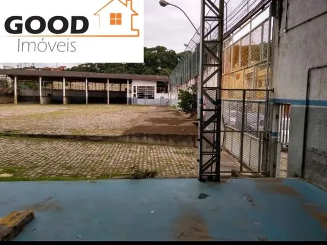 Imagem: O depósito possui 9.089m² de Área e está localizado em