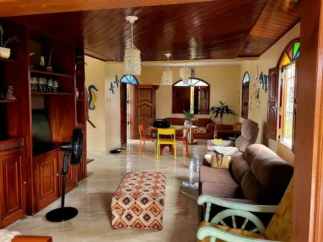 Imagem 5: Lene Pegado Vende Casa T/Documentada . em Salinas Fte a Orla do Maçarico com Terreno 4300