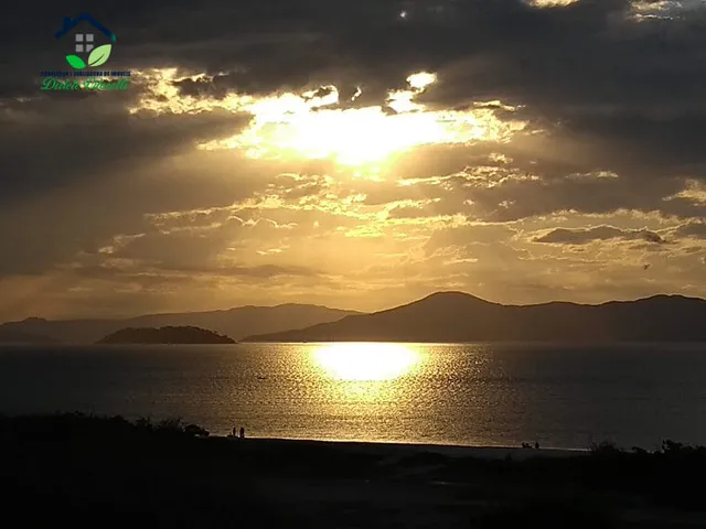 Imagem 3: Vende, apartamento mobiliado na praia de Ponta das Canas