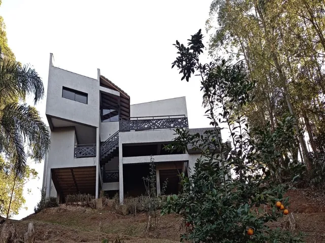Imagem 11: Casa de Luxo em Condomínio na Serra dos Lagos, Cajamar-Sp: 4 Quartos, 3 Suítes, 3 Salas, 6 Banheiros, 6 Vagas - 328M²