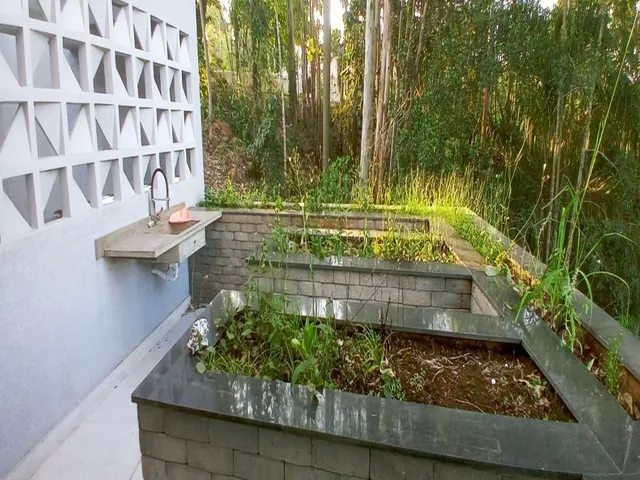 Imagem 10: Casa de Luxo em Condomínio na Serra dos Lagos, Cajamar-Sp: 4 Quartos, 3 Suítes, 3 Salas, 6 Banheiros, 6 Vagas - 328M²