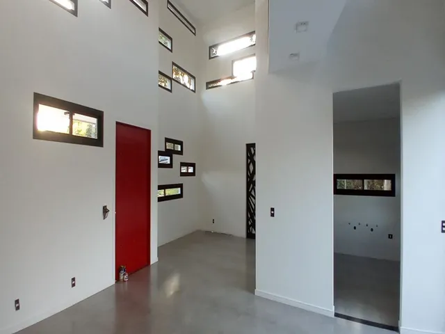 Imagem 14: Casa de Luxo em Condomínio na Serra dos Lagos, Cajamar-Sp: 4 Quartos, 3 Suítes, 3 Salas, 6 Banheiros, 6 Vagas - 328M²