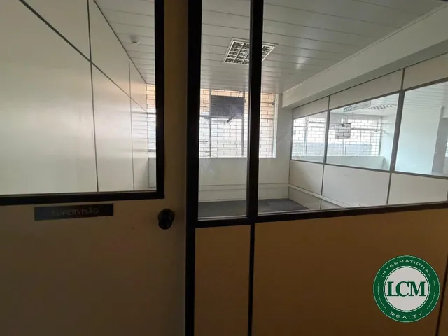 Imagem 7: Sala comercial com 25 vagas de garagem - Curitiba