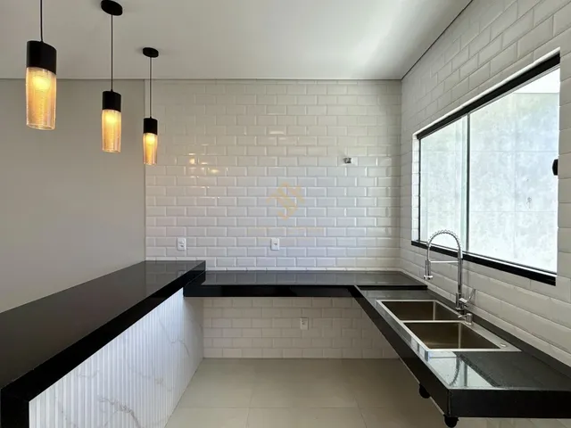 Imagem 7: Residência com excelente acabamento no Loteamento Violeta