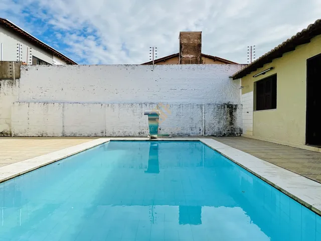 Imagem 10: Casa Térrea com Área de Lazer Completa no Bairro São Benedito