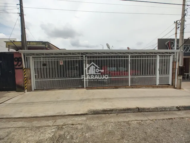 Imagem: Casa Térrea com Edícula e 3 Dormitórios