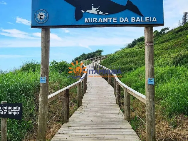 Imagem 2: Casa na Gamboa Casa com 3 dormitórios