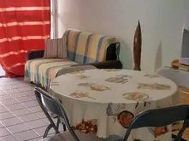 Imagem 3: Alugo Ou Vendo Apt em Intermares de 1 Quarto