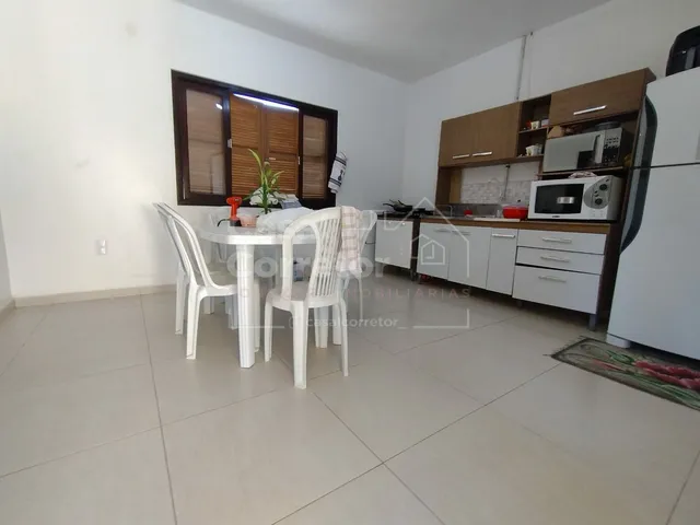 Imagem 15: CASA DE ALVENARIA DE 143m² COM TRÊS DORMITÓRIOS SENDO UMA SUÍTE
