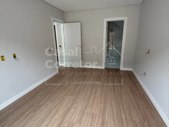 Imagem 2: CASA DE 2 PISOS COM 2 SUÍTES