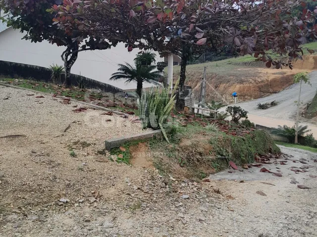 Imagem 4: CASA DE 2 DORMITÓRIOS E AMPLO TERRENO