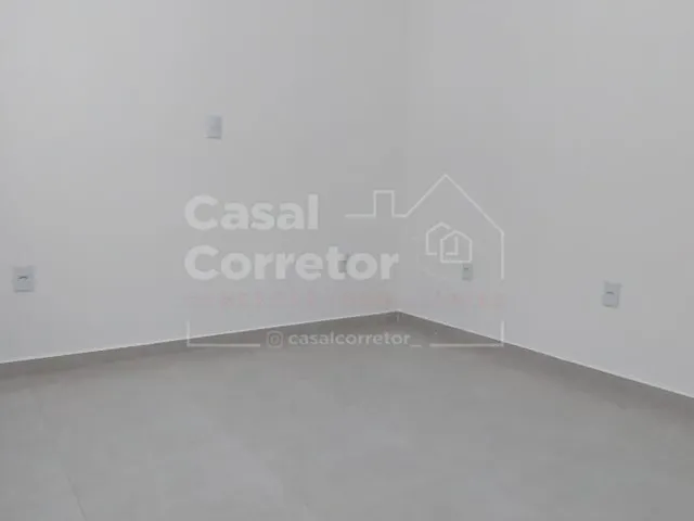 Imagem 1: CASA DE 70m² COM 3 DORMITÓRIOS SENDO 1 SUÍTE E 1 VAGA DE GARAGEM