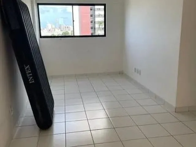 Imagem 10: Apartamento para Alugar com 2 Quartos no Farol