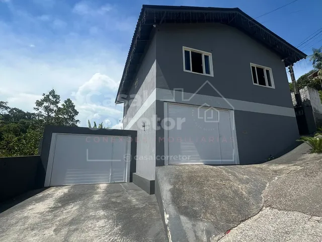 Imagem: LIDNA CASA DE 3 DORMITÓRIOS SENDO 1 SUÍTE