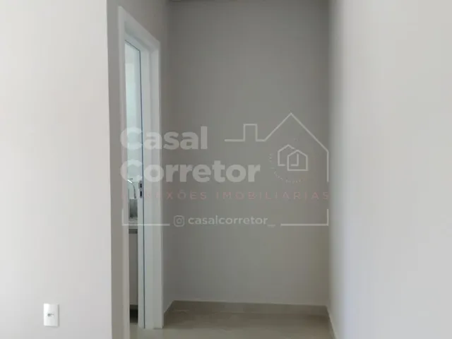 Imagem 2: LINDO APARTAMENTO DE 2 DORMITÓRIOS SENDO 1 SUÍTE