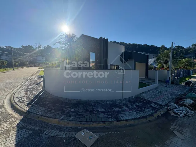 Imagem 7: ESPETACULAR CASA COM 3 DORMITÓRIOS SENDO 1 SUÍTE