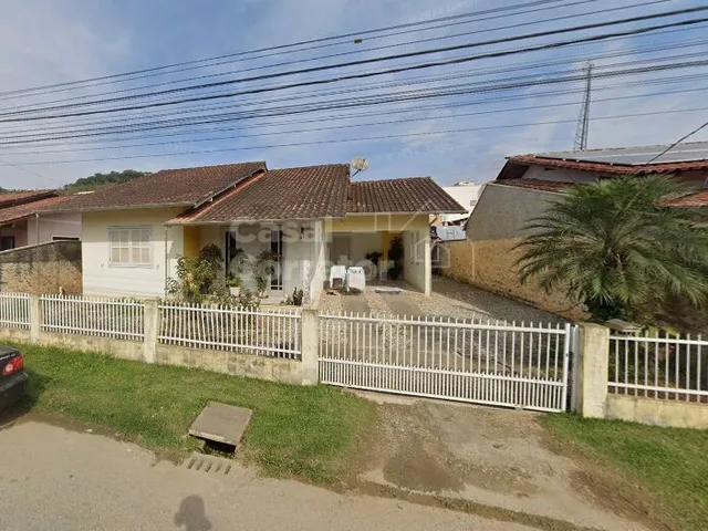 Imagem: CASA DE 3 DORMITÓRIOS SENDO 1 SUÍTE