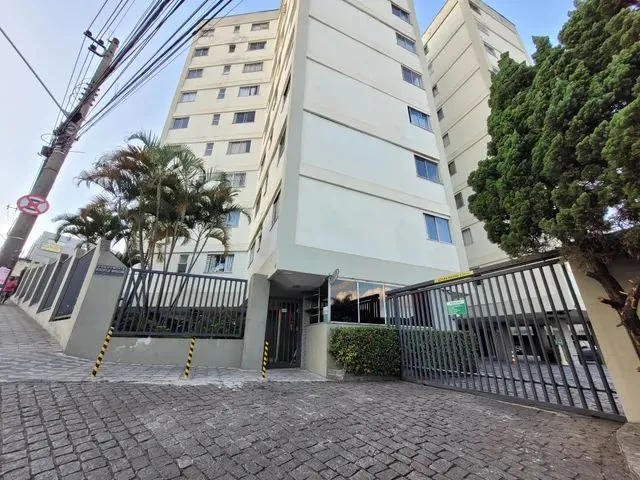 Imagem: Apartamento para Aluguel com 3 Quartos em