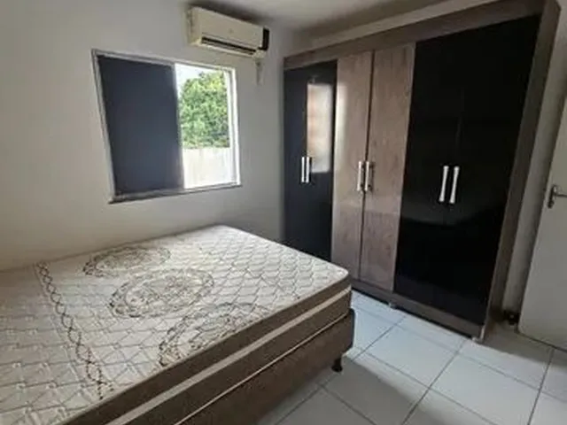Imagem: O apartamento possui 2 Dormitórios, 1 Banheiro, 1 Vaga na